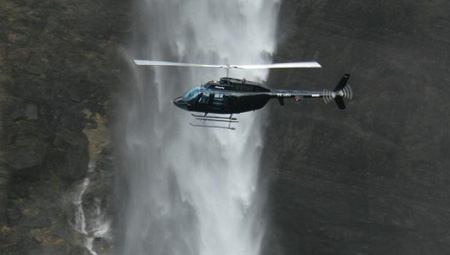 Helikopterture Island - vandfald-og-dale - aktiviteter med ISLANDSREJSER